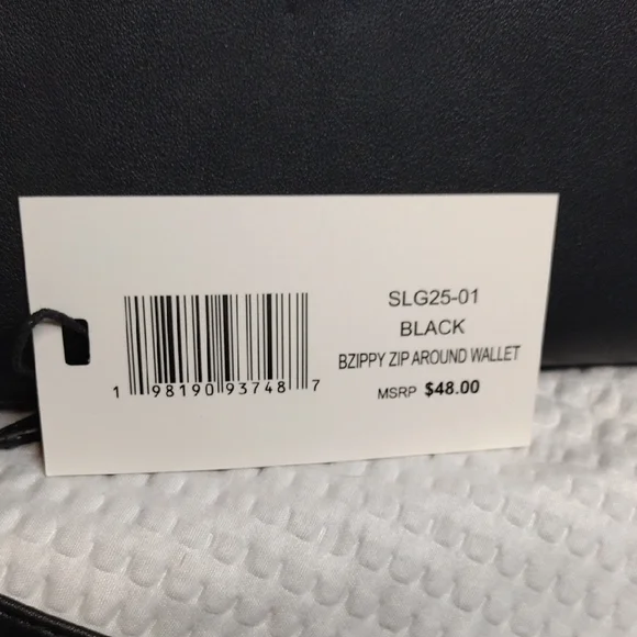 Steve Madden Black Clutch with Gold Detail - Picture 4 of 8